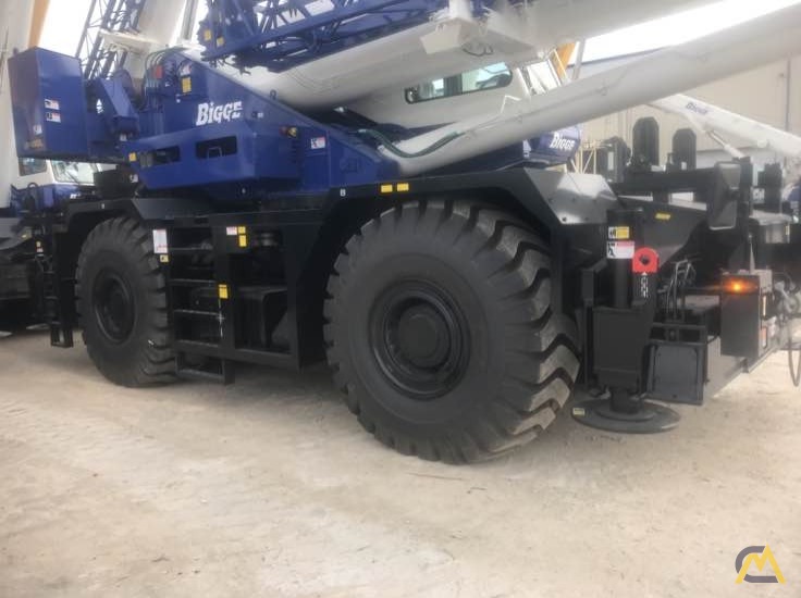 2020 Tadano GR-1000XL-3 100-Ton Rough Terrain Crane 33