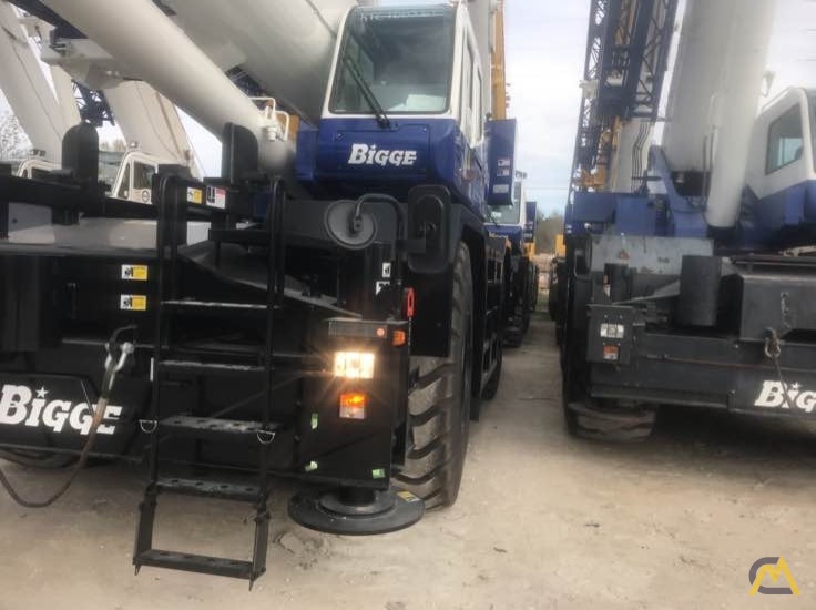2020 Tadano GR-1000XL-3 100-Ton Rough Terrain Crane 14