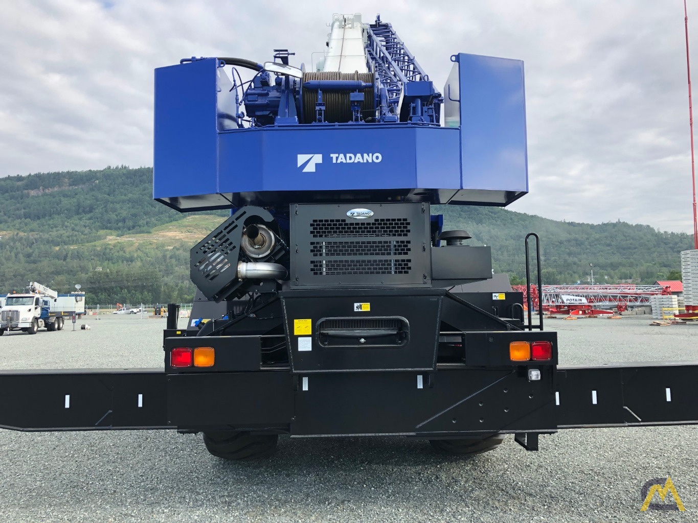 2020 Tadano GR1000XL-3 100-Ton Rough Terrain Crane 4