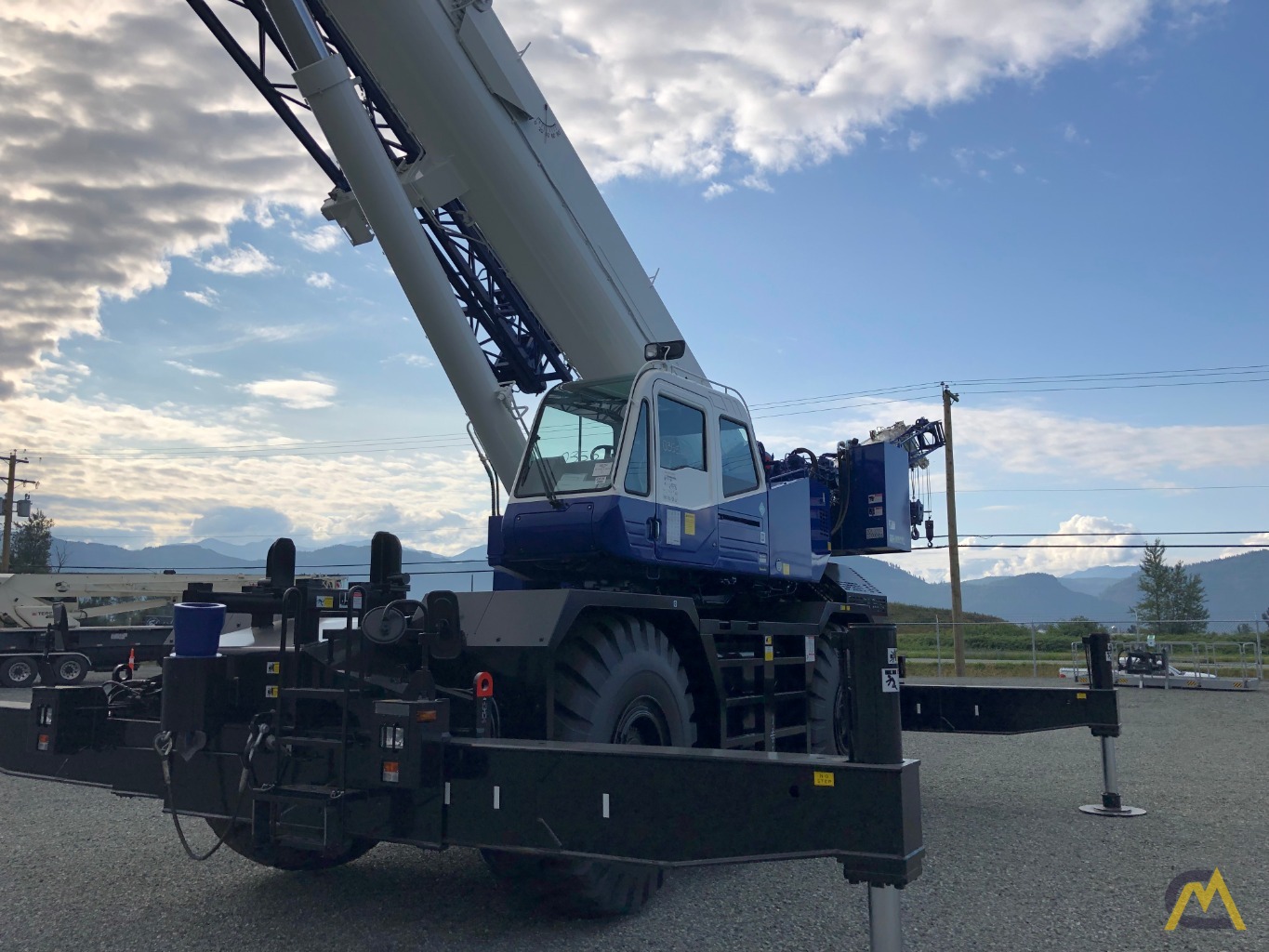2020 Tadano GR1000XL-3 100-Ton Rough Terrain Crane 6