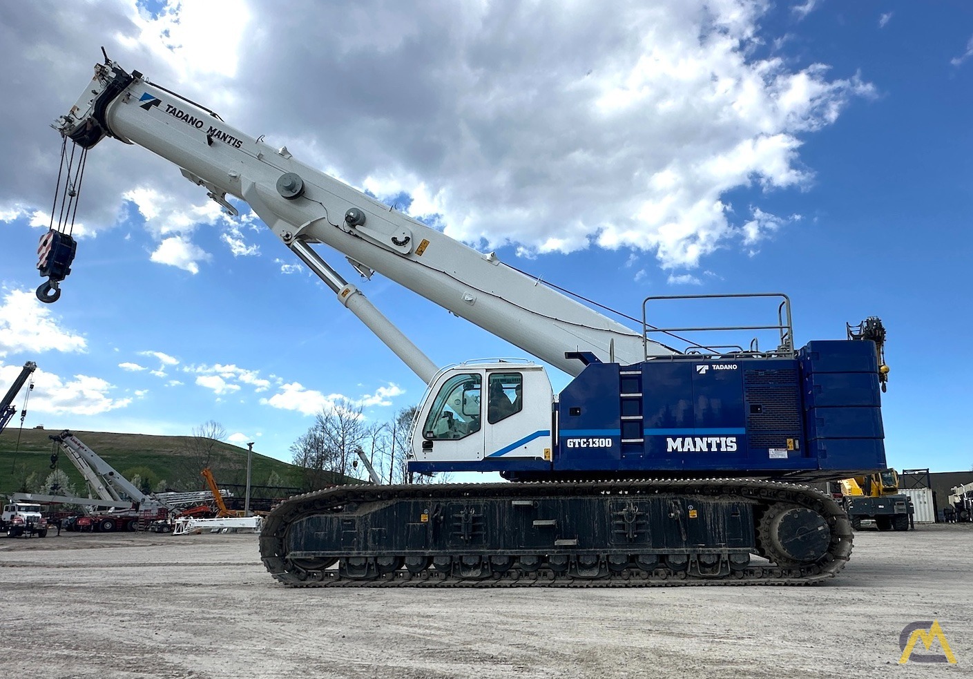 Tadano GTC-1300 TELESCOPIC CRAWLER CRANE | 130 TON 2