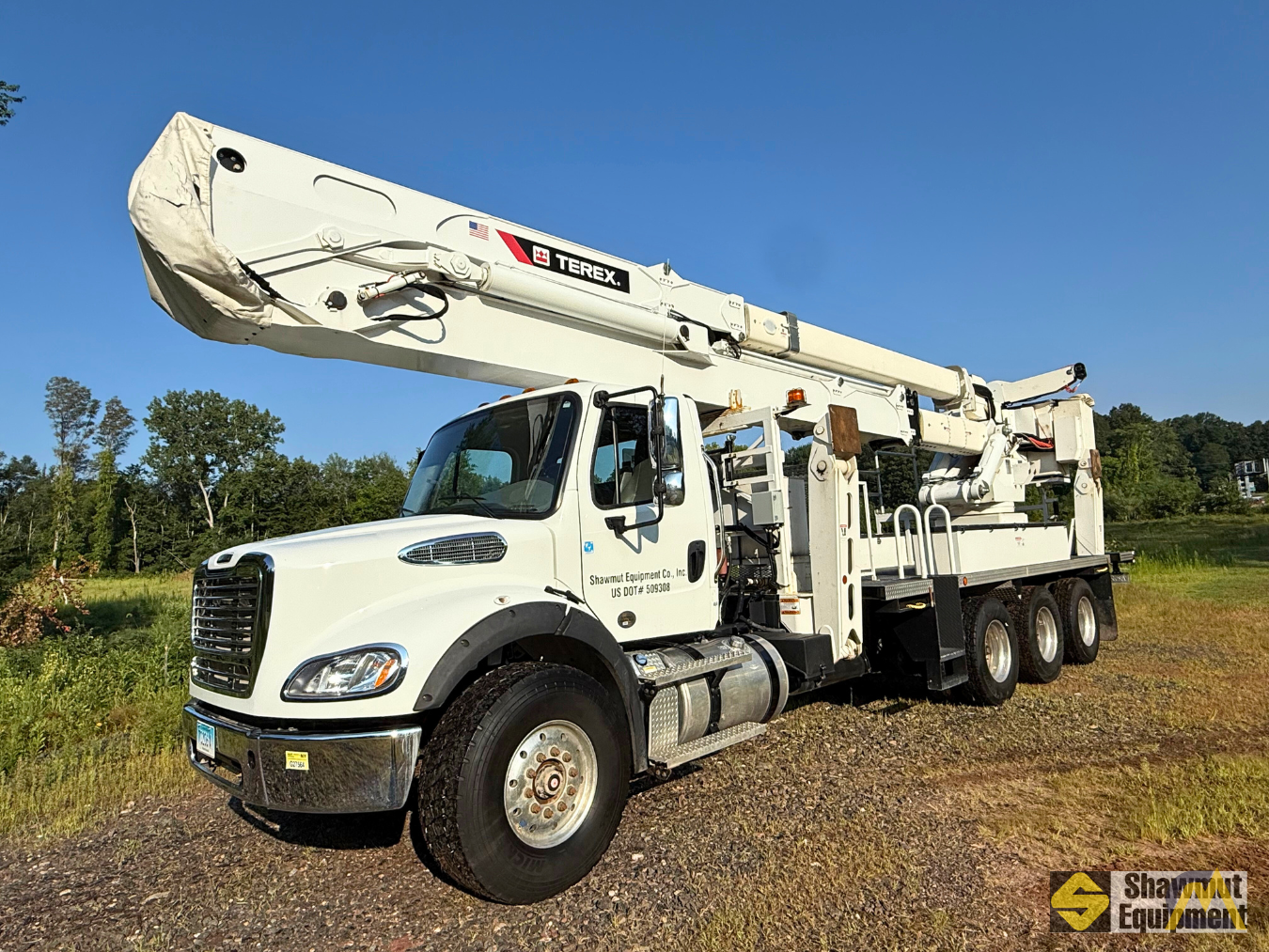 2021 Terex TM125 S/N: 2210472269 125-Ft Material Handling Bucket