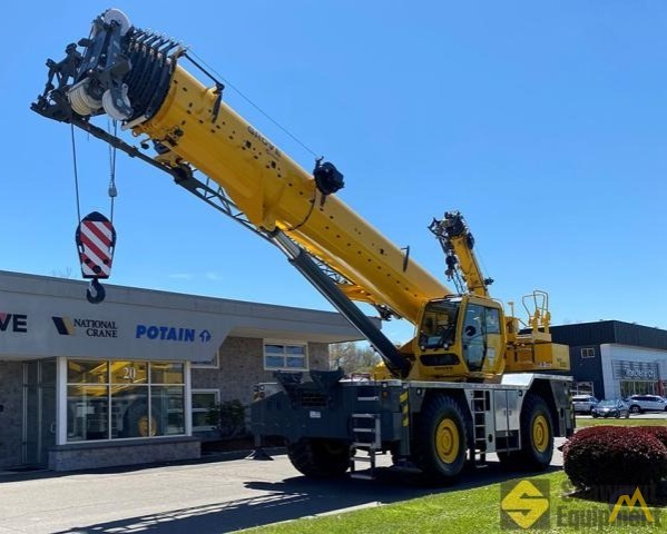 2022 Grove GRT8120 Hydraulic Rough Terrain Crane 0