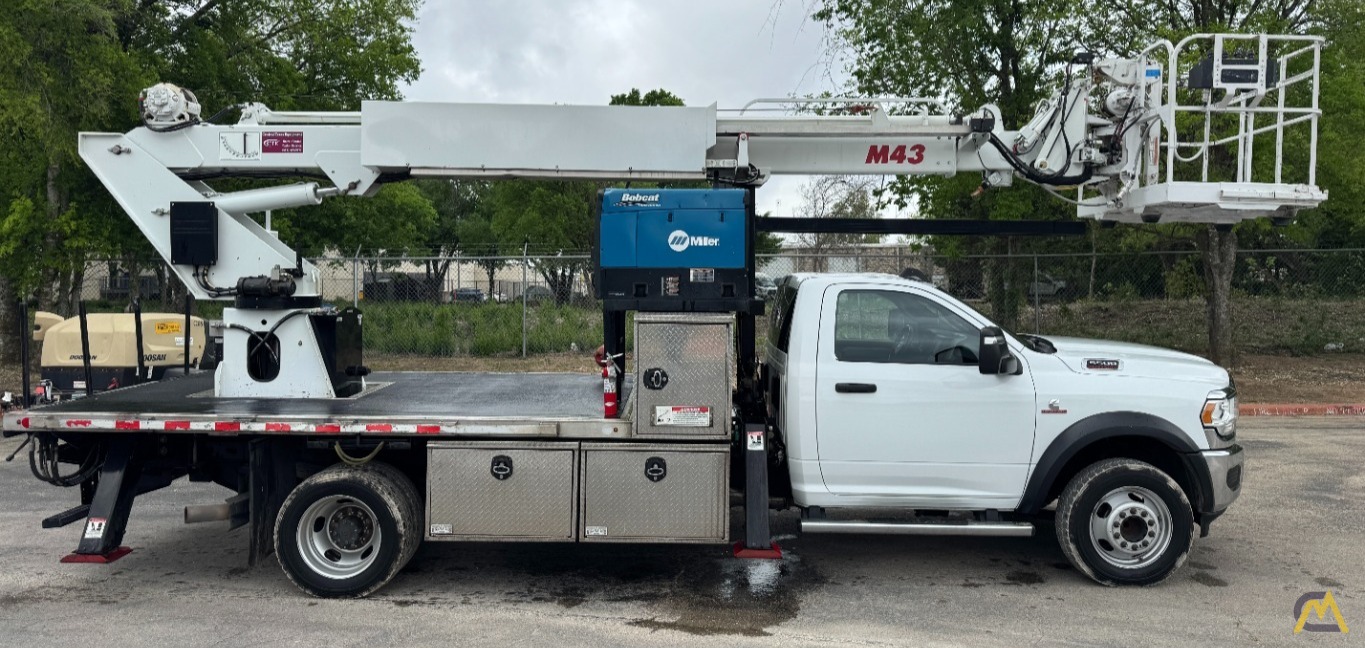 2023 Elliott M43R Telescopic Aerial Device on Dodge 5500 1