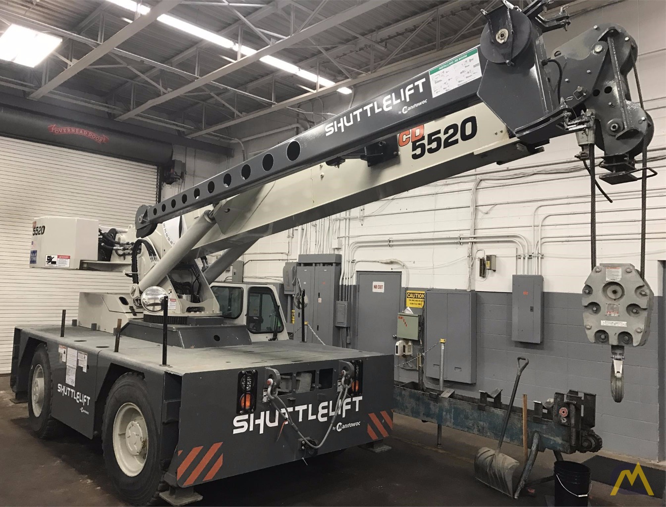 20t Shuttlelift CD5520 Carry Deck Crane 0