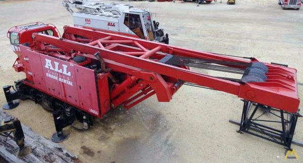 Manitowoc 14000 220-Ton Lattice Boom Crawler Crane 8