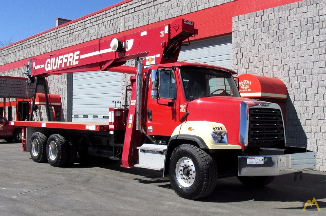23.5t Terex BT4792 Boom Truck  0