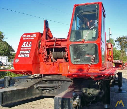 230t Manitowoc 888 Lattice Boom Crawler Crane 3