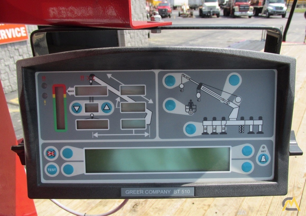25 TON TEREX WITH 102' WORKING HEIGHT 10