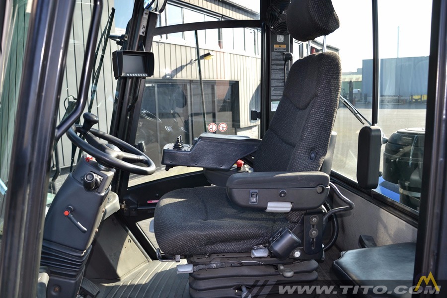 25t Hyster H25XMS-9 Lift Truck 8