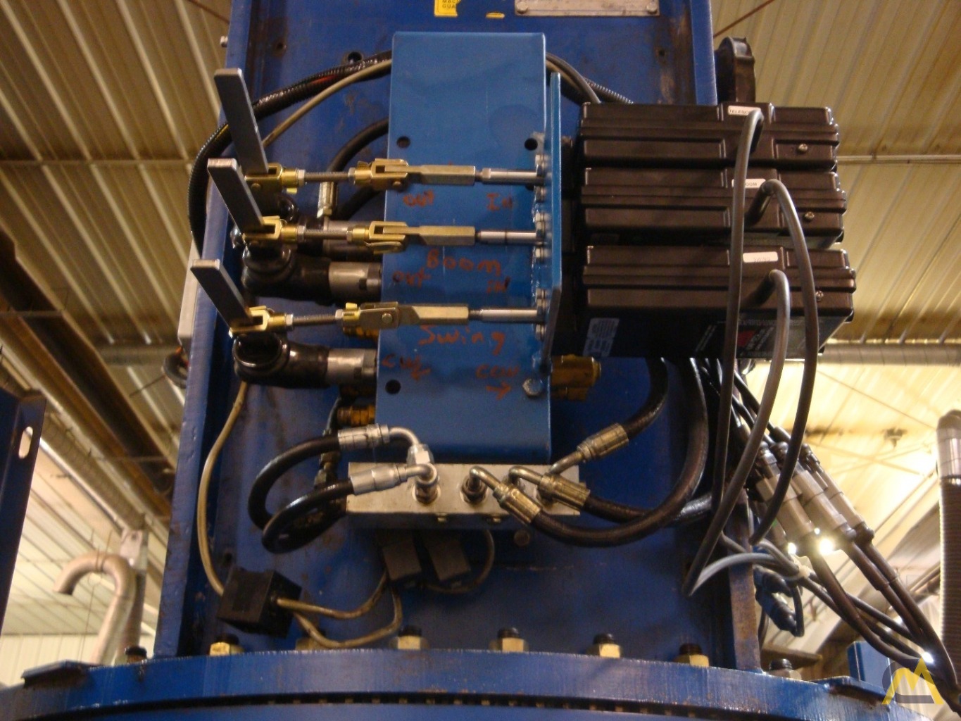 Manitex 25-ton M2592S Boom Truck Crane 11