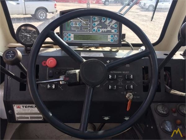 Terex CD 225 25-ton Down Cab Rough Terrain Crane 13