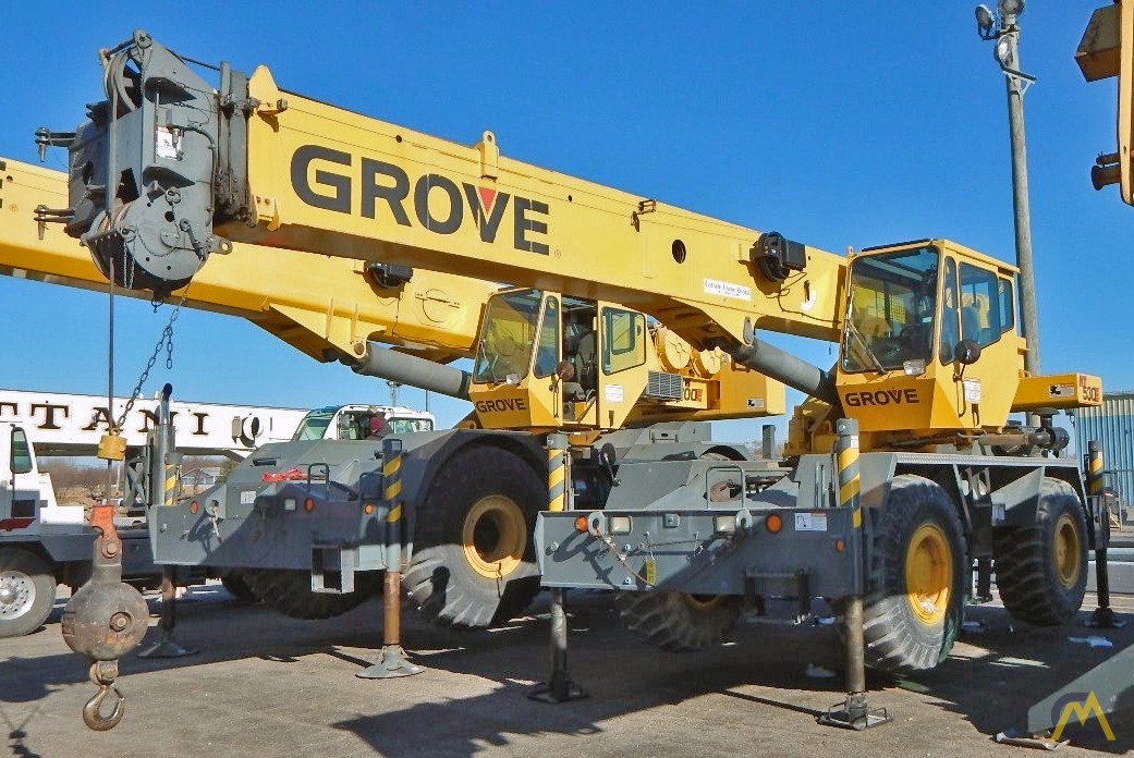 30t Grove RT530E Rough Terrain Crane 0