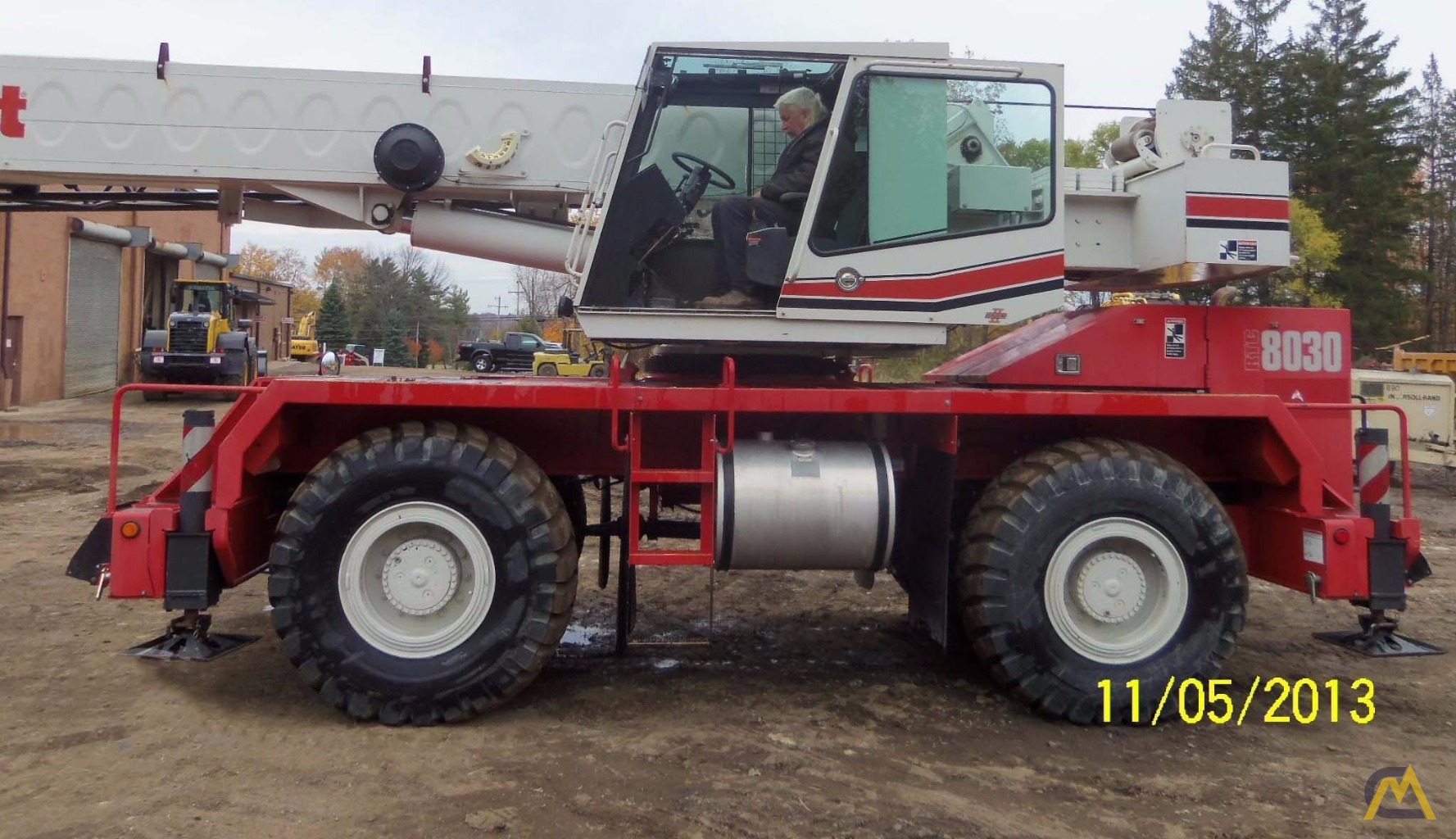 Link-Belt RTC-8030 Series II 30-Ton Rough Terrain Crane 7