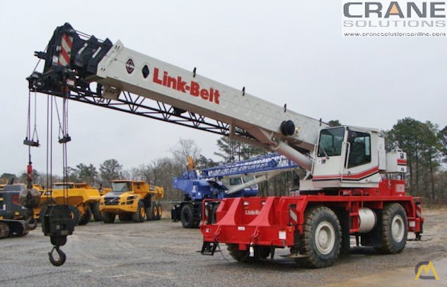 Link-Belt RTC-8030 Series II 30-Ton Rough Terrain Crane 0