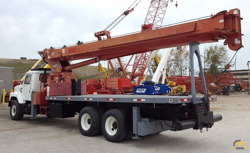 30t Manitex 30100C Boom Truck Crane 2