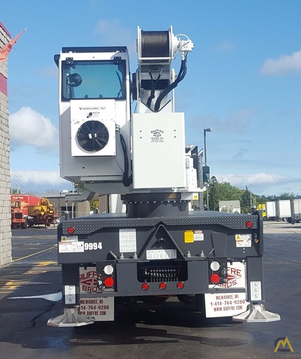 Manitex 30112S 30-Ton Boom Truck Crane on Kenworth T470 7