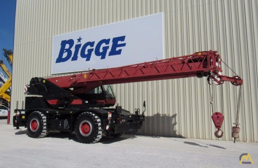 Tadano GR-300XL-1 30-ton Rough Terrain Crane 0