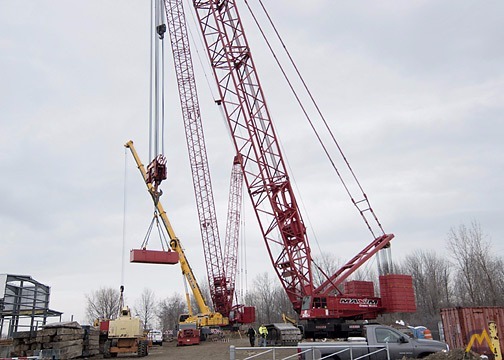 #3143 – Demag CC 2800 Crawler Crane 4