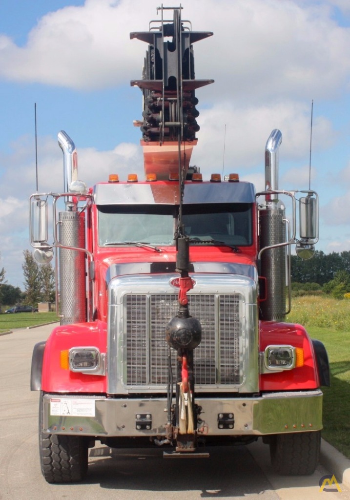 National 33-ton 14127 Boom Truck Crane 2