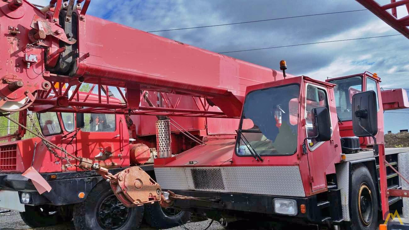 34t Krupp KMK 2035 Hydraulic Truck Crane 1