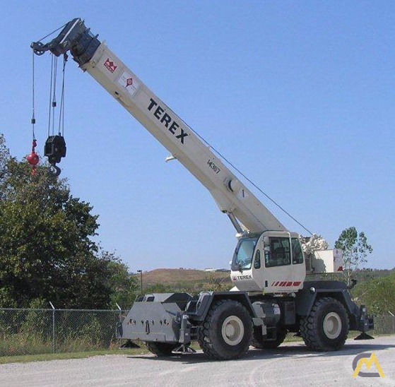 Terex RT 335 35-Ton Rough Terrain Crane 1