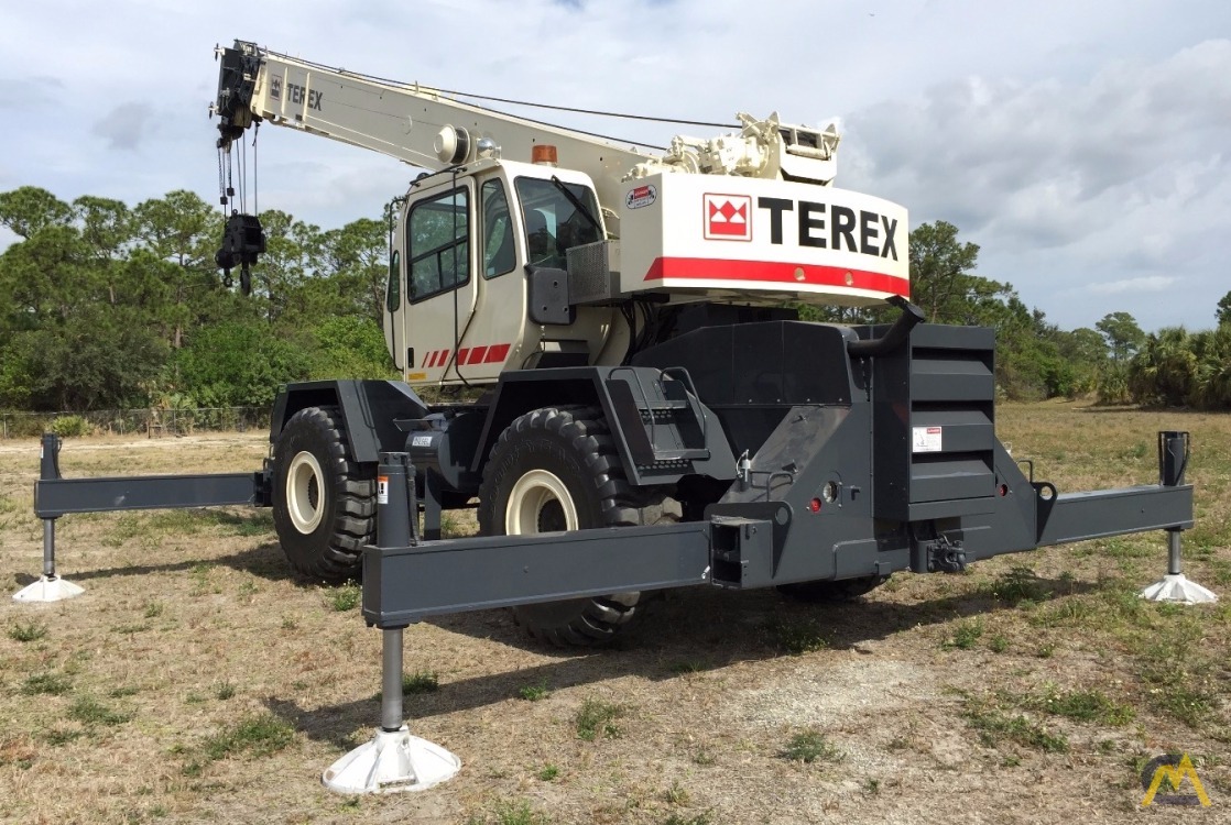 Terex RT335-1 35-Ton Rough Terrain Crane 6