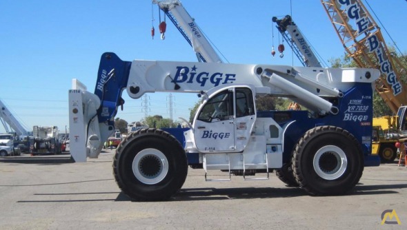 Xtreme XR7038 70,000 lb. Telehandler 0