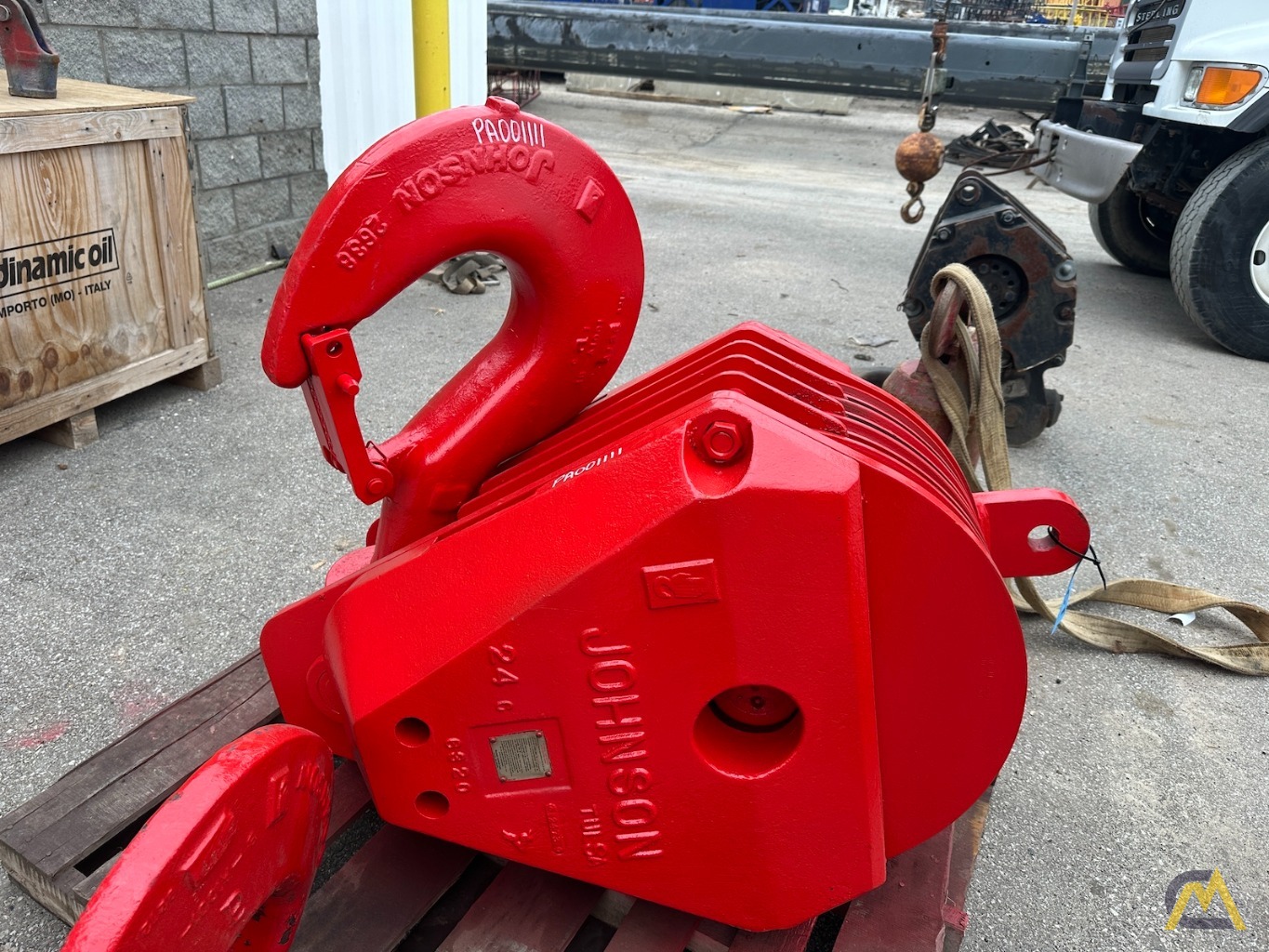 SOLD 4 SHEAVE 1 inch WIRE ROPE - 110 TON HOOK BLOCK 1