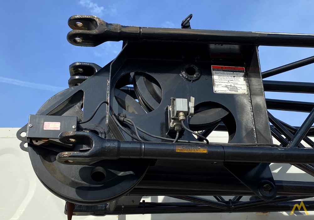2002 Link-Belt HTC-8640 40-Ton Hydraulic Truck Crane 10