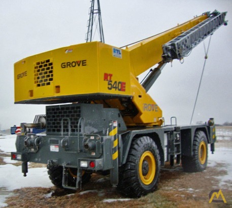 Grove RT540E 40-Ton Rough Terrain Crane 2