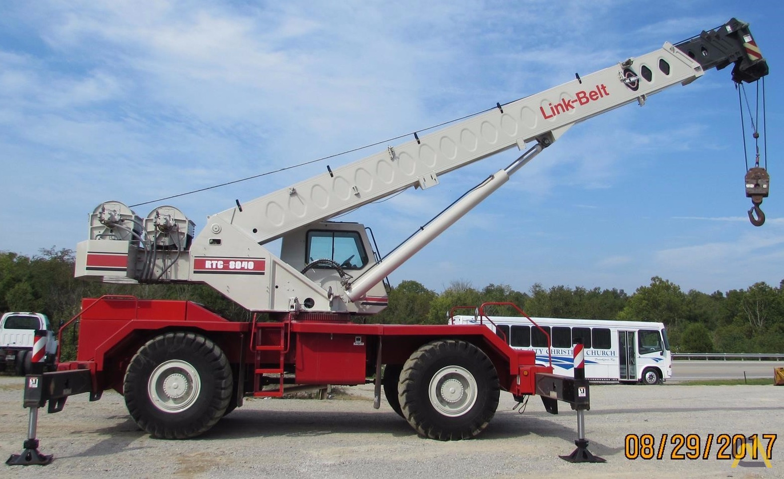 40t Grove RTC-8040 II Rough Terrain Crane 0