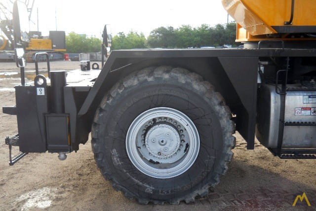 40t Sany SRC840 Rough Terrain Crane 17