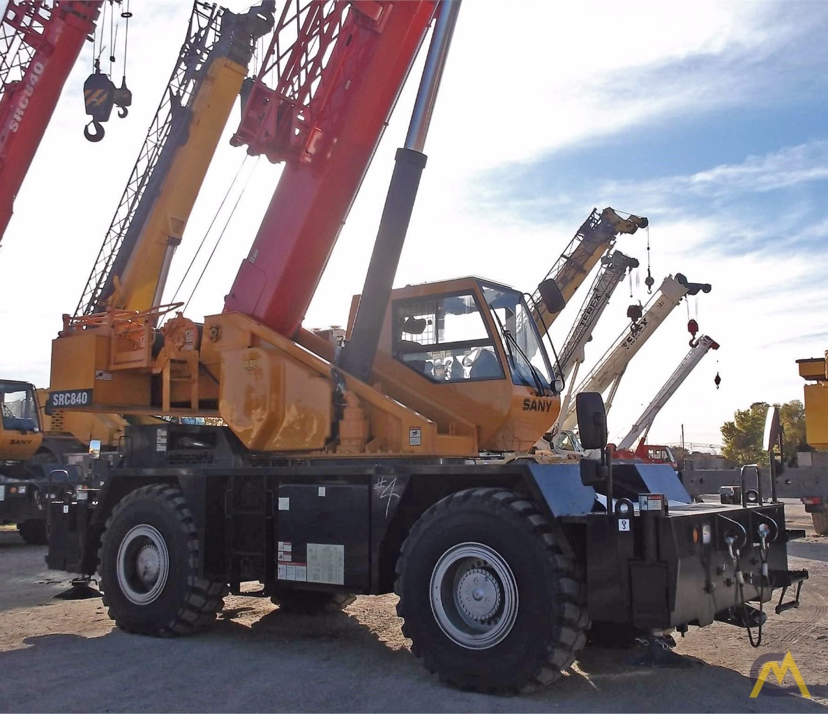 Sany SRC840 40-ton Rough Terrain Crane 2