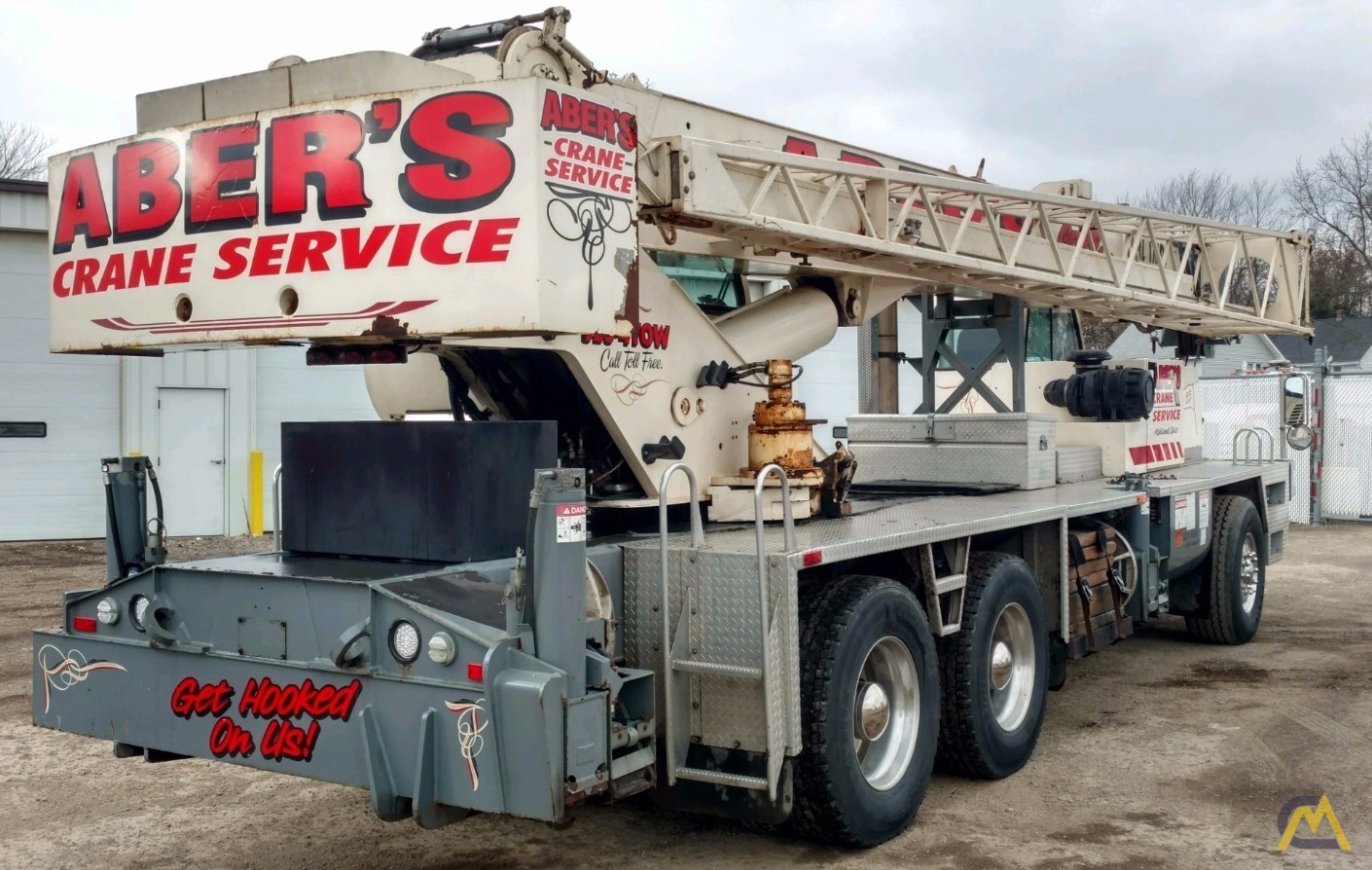 Terex T340-1 40-ton Telescopic Boom Truck Crane 2