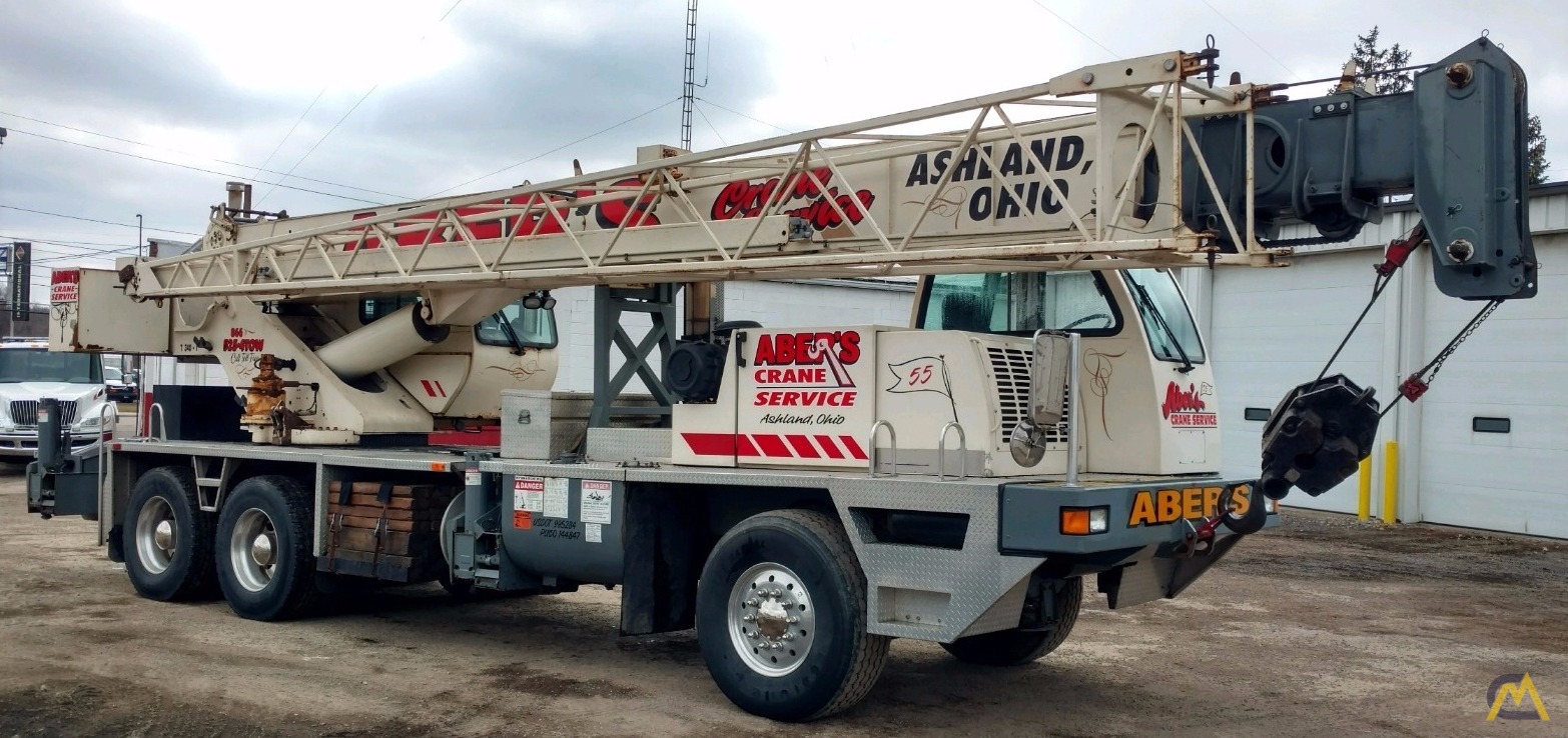 Terex T340-1 40-ton Telescopic Boom Truck Crane 3