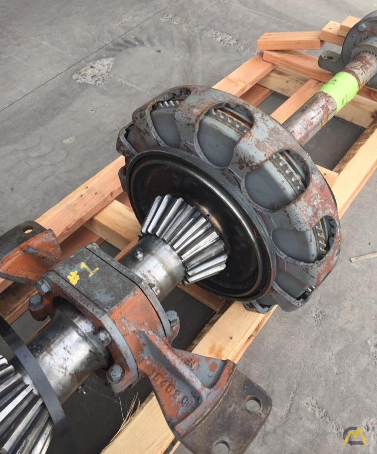 Manitowoc 4100 230-ton Lattice Boom Crawler Crane Independent  Swing Horizontal Drive Solid Shaft Part # 48843 1