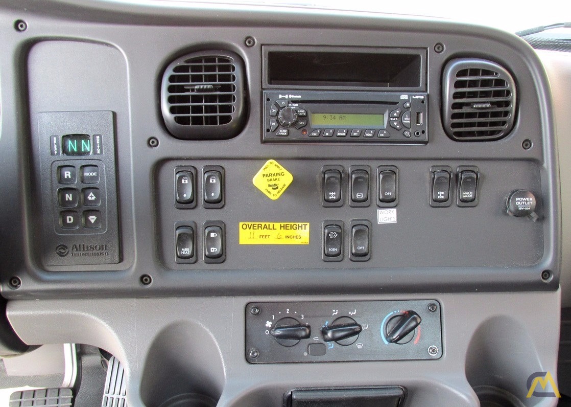 4t PM 16523S Knuckleboom Crane on 2015 Freightliner 108SD 13