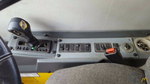 50t Grove RT600E Rough Terrain Crane 12