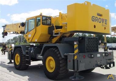 50t Grove RT600E Rough Terrain Crane 3