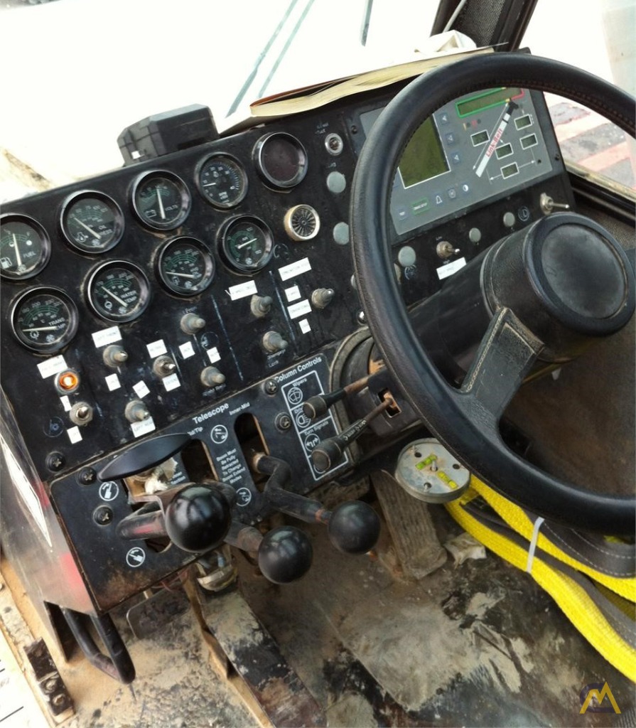 Link-Belt RTC-8050 50-ton Rough Terrain Crane 4