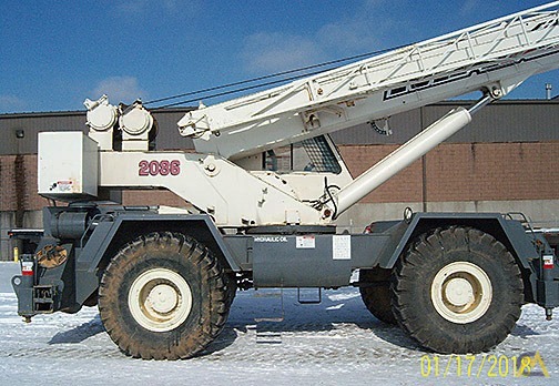 Terex RT 450 50-ton Rough Terrain Crane 1