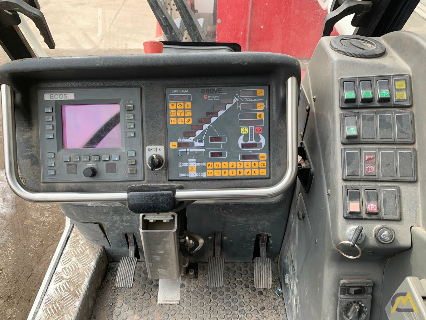 55t Grove GMK3055 All Terrain Crane 11