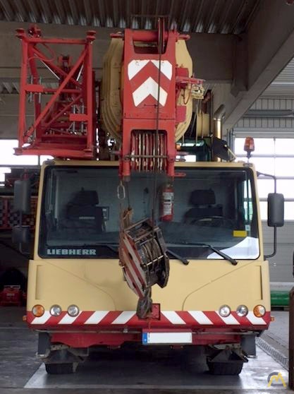 Liebherr LTM 1055-3.1 55-ton All Terrain Crane 7