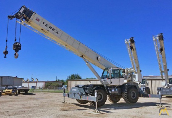 Terex RT 555-1 55-ton Rough Terrain Crane 3