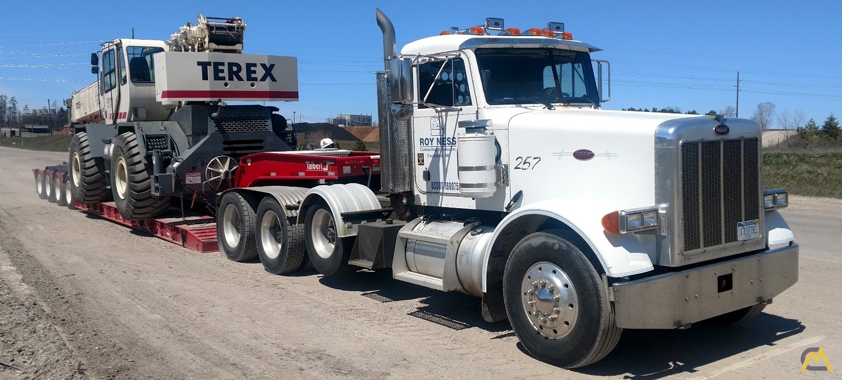 Terex RT 555-1 55-ton Rough Terrain Crane 0