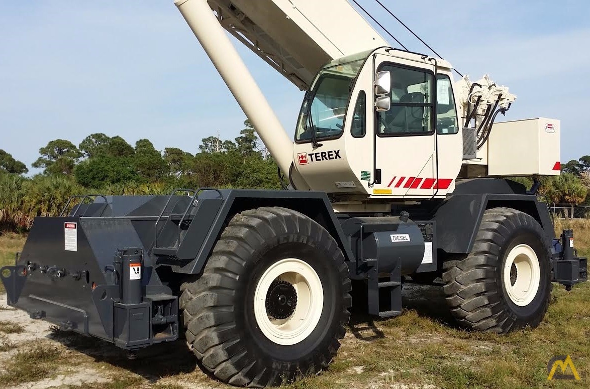 55t Terex RT555-1 Rough Terrain Crane 1