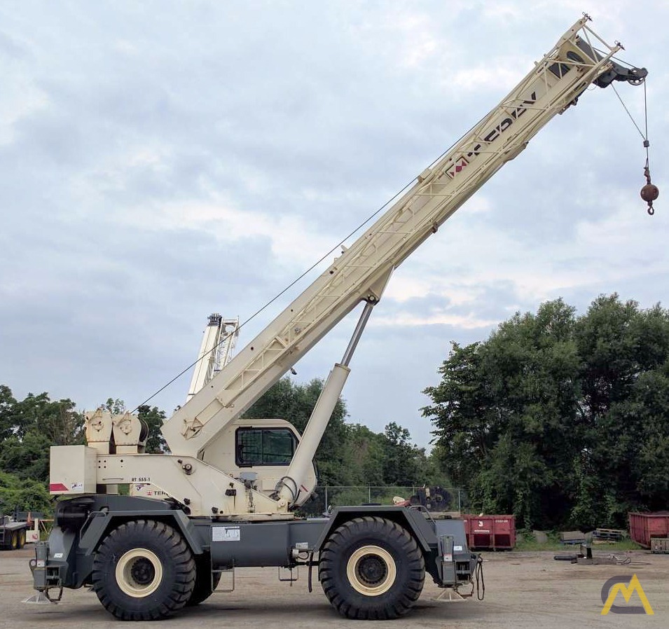Terex RT555-1 55-Ton Rough Terrain Crane 3