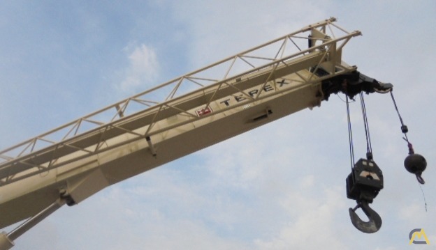 Terex RT 555 55-ton Rough Terrain Crane 10