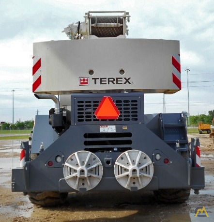 Terex RT 555 55-ton Rough Terrain Crane 7